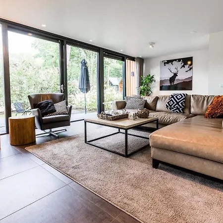Luxurious, Modern With Dishwasher, Close To De Veluwe