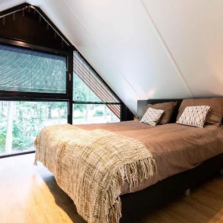 Villa Luxurious, Modern With Dishwasher, Close To De Veluwe *